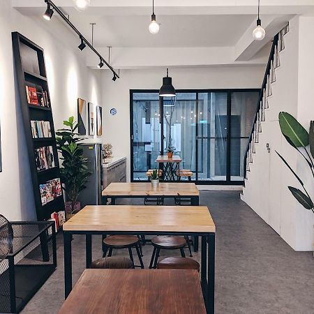 The Gatsby Apartment Tainan Zewnętrze zdjęcie